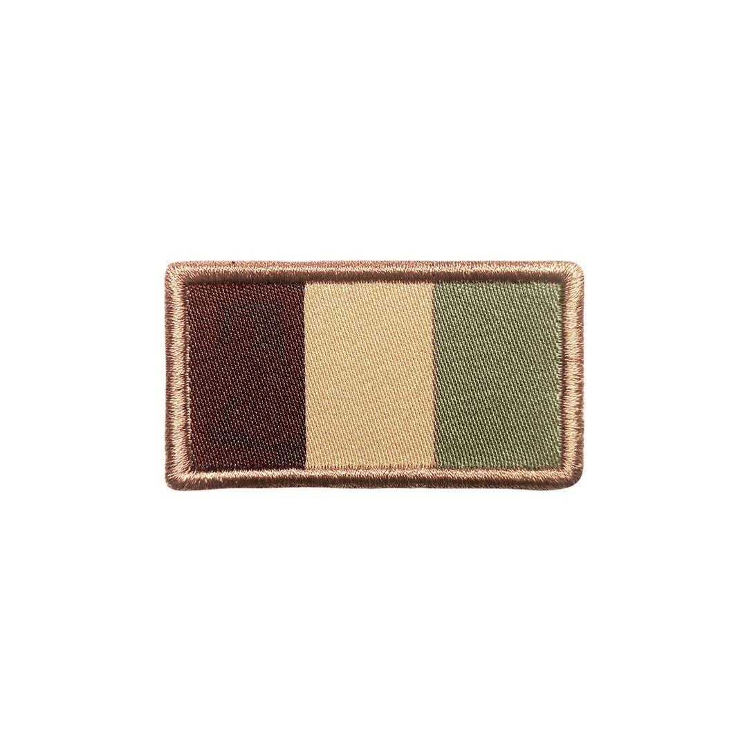 UNYZONE : A10 EQUIPMENT Patch tissu brodé drapeau français en désert