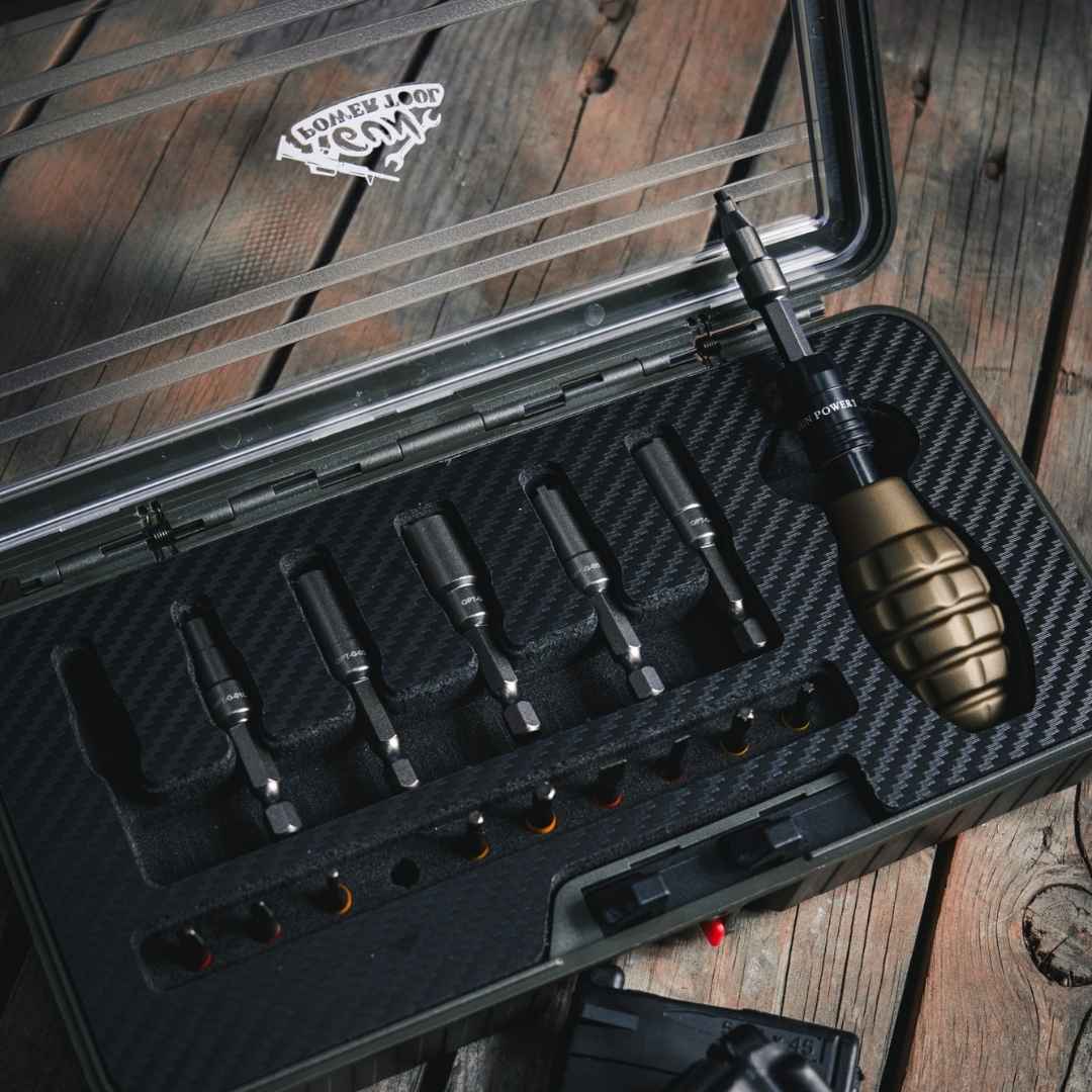 UNYZONE : GUN POWER TOOL Set de tournevis et clés de valves pour GBB et GBBR avec poignée en grenade, mise ne situation