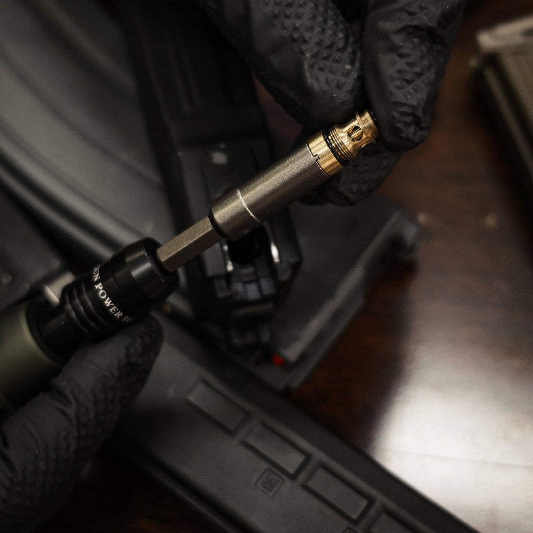 UNYZONE : GUN POWER TOOL Set de tournevis et clés de valves pour GBB et GBBR avec poignée en grenade, mise ne situation valve retirée