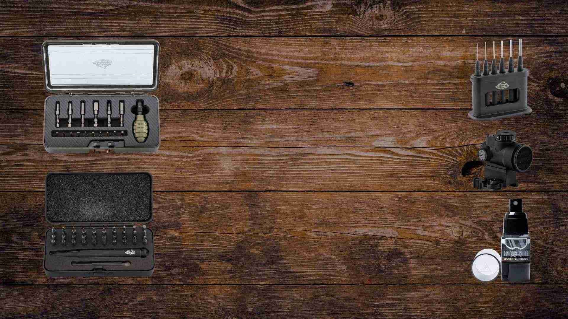 UNYZONE : Slide desktop "Nouveauté mars et avril 2026 : set outils, clés de valves, chasse-goupilles, red dot avec killflash, spray anti buée, mallette et bien plus encore..."